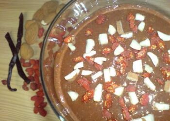 Chia puding z goji jagodami  m