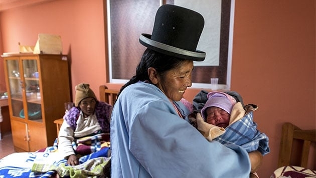 Tradicionalno indijansko babištvo, Bolivija 1