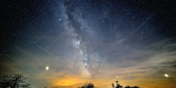 astroloska 12