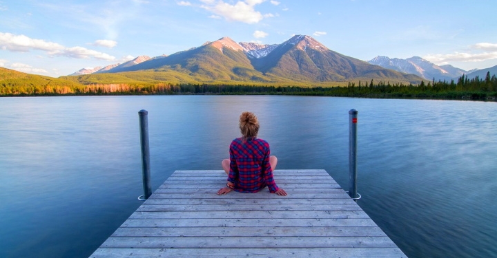 vse kar imamo je zdaj