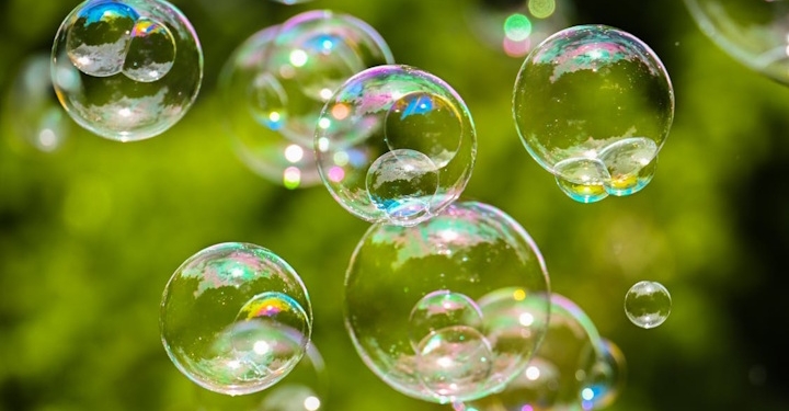 Kanalizirano sporočilo iz akaških zapisov 22. 10. 2025 1 foto pexels.com