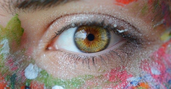 Kaj se zgodi, ko travma ostane v telesu in kako do nje dostopa Brainspotting 1 Kaj se zgodi, ko travma